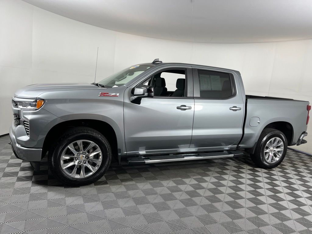 Thumbnail: 2026 Chevrolet Silverado 1500 - 2