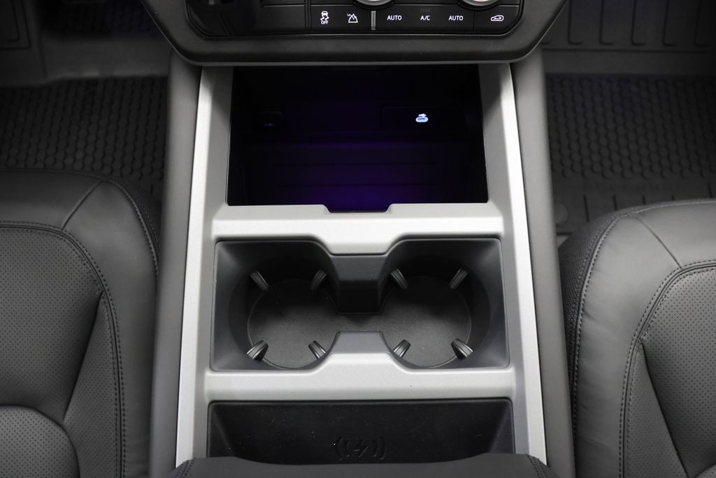 Thumbnail: 2026 Land Rover Defender - 23