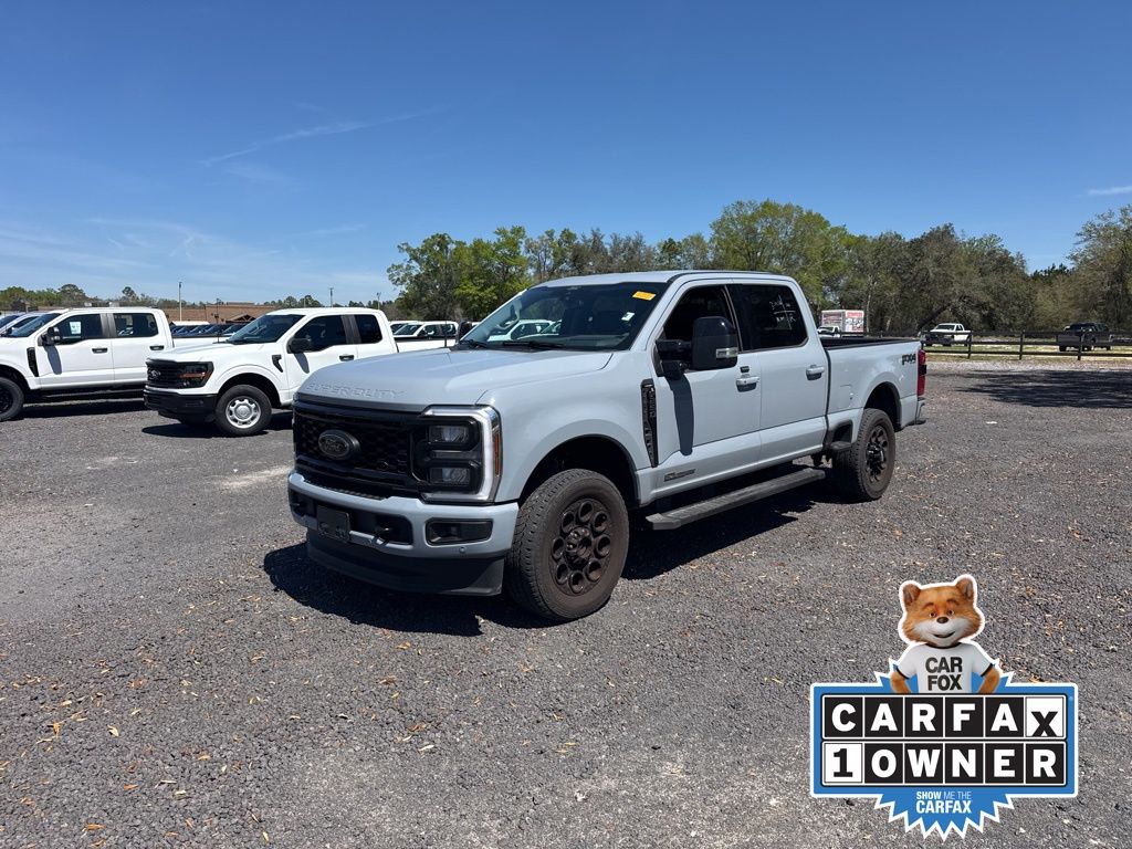 2025 Ford F-250 Super Duty Lariat Crew Cab 4WD