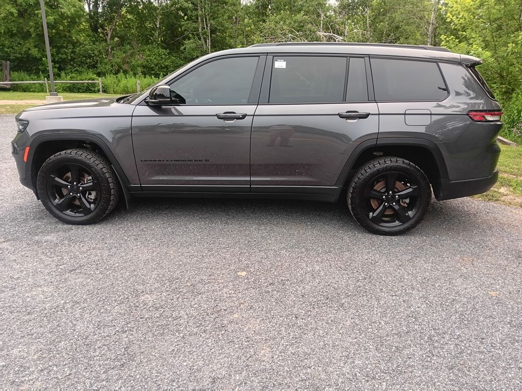 Used 2024 Jeep Grand Cherokee L SUV