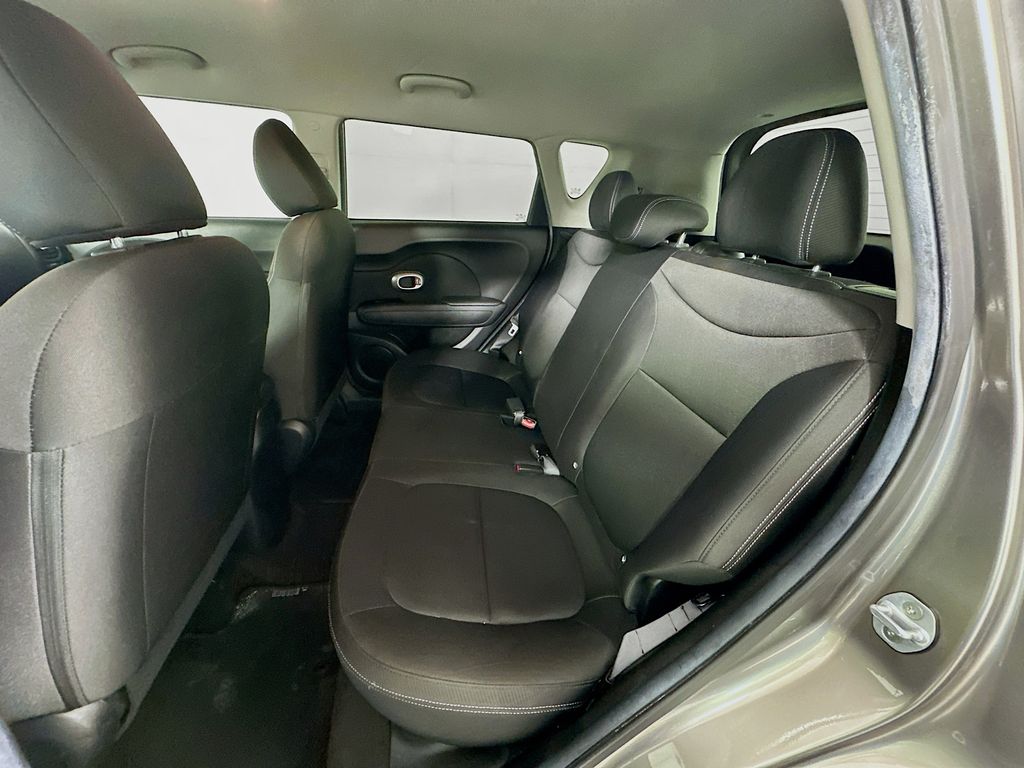 Thumbnail: 2015 Kia Soul - 22