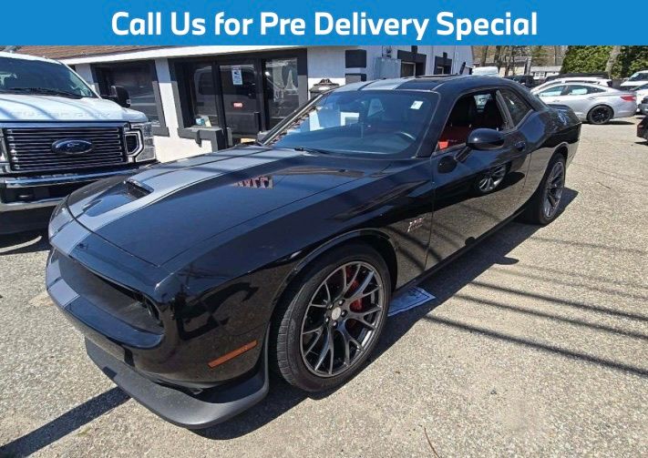 Pitch Black Clearcoat 2016 Dodge Challenger SRT 392 RWD Coupe Rear-Wheel Drive 8-Speed Automatic