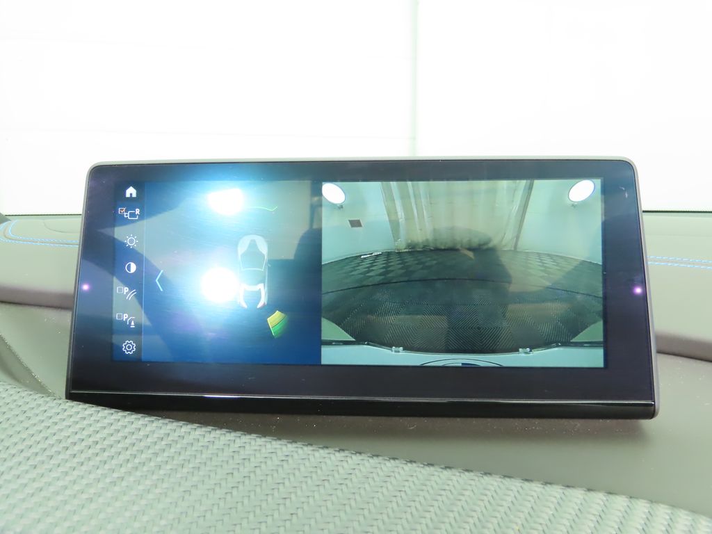 Thumbnail: 2019 BMW  - 24