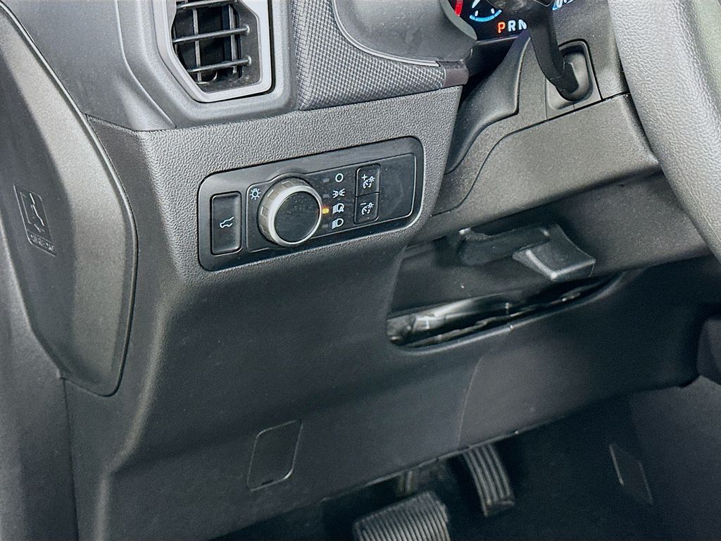 Thumbnail: 2023 Ford Bronco Sport - 10