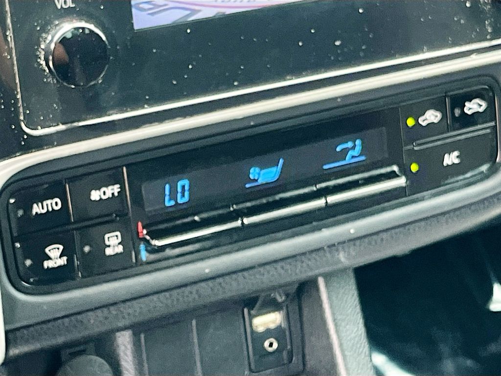 2018 Toyota Corolla LE Black at Mac Haik CDJR North Houston