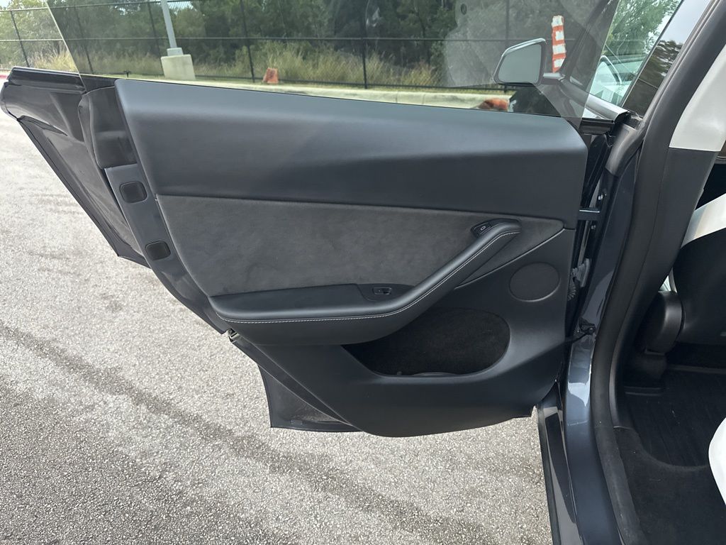 Used Car 2023 Tesla Model Y  Performance For Sale Under $35,000 In Austin, Texas