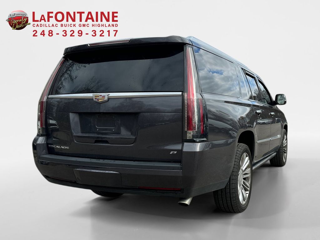 2015 Cadillac Escalade ESV Platinum Edition 7