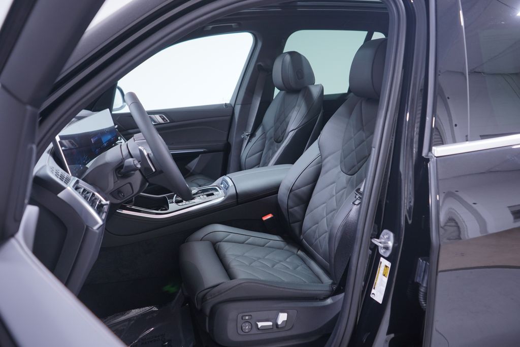 Thumbnail: 2026 BMW X5 - 7