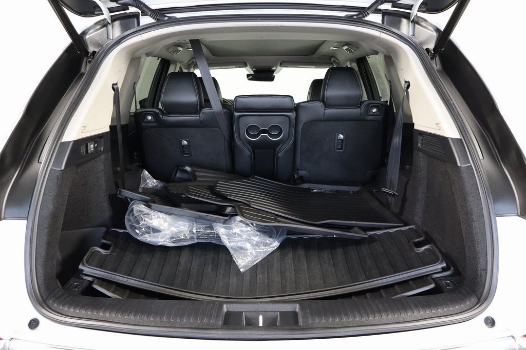 Thumbnail: 2025 Acura MDX - 14