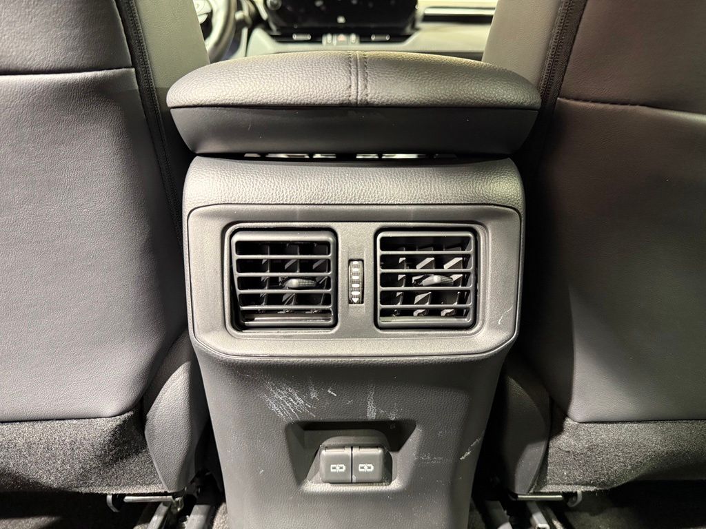 Thumbnail: 2023 Toyota RAV4 - 22