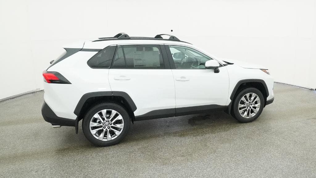 Thumbnail: 2025 Toyota RAV4 - 8