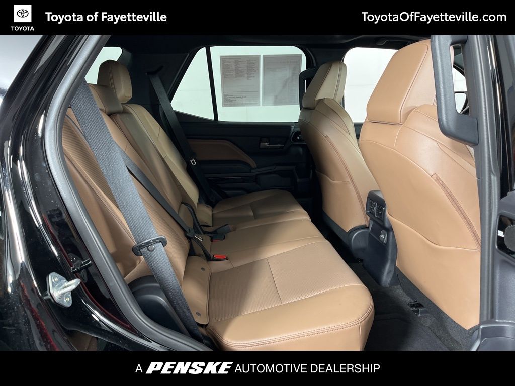 Thumbnail: 2025 Toyota 4Runner - 9