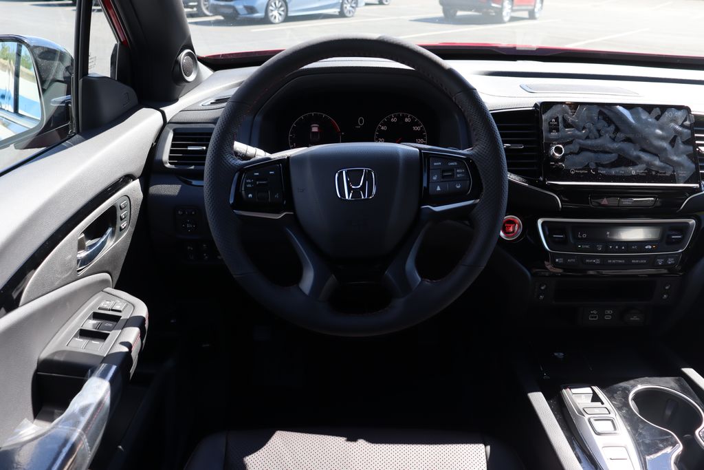 2025 Honda Ridgeline Black Edition 18