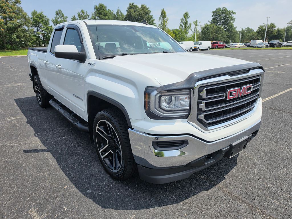 Summit White 2018 GMC Sierra 1500 Pickup Truck Four-Wheel Drive 6-Speed Automatic Overdrive