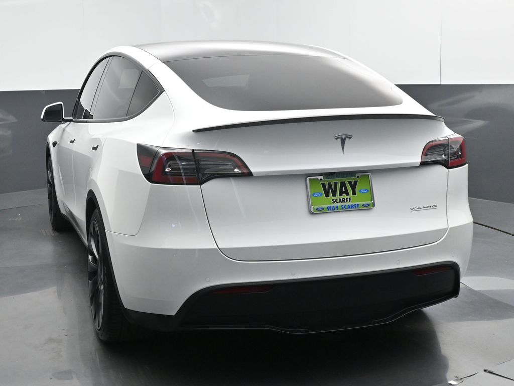 2022 Tesla Model Y Performance Dual Motor All-Wheel Drive
