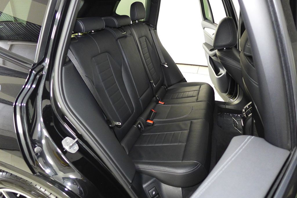 Thumbnail: 2021 BMW X3 - 20