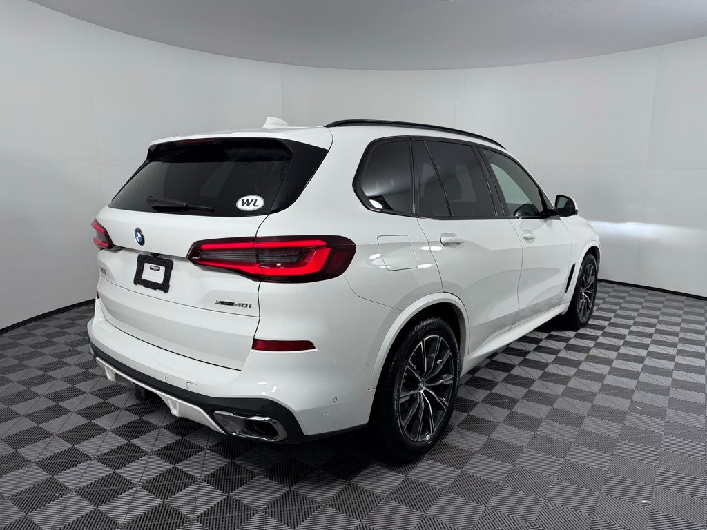 Thumbnail: 2023 BMW X5 - 5