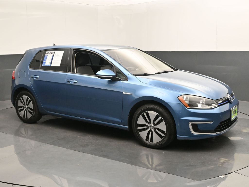 2016 Volkswagen e-Golf SE
