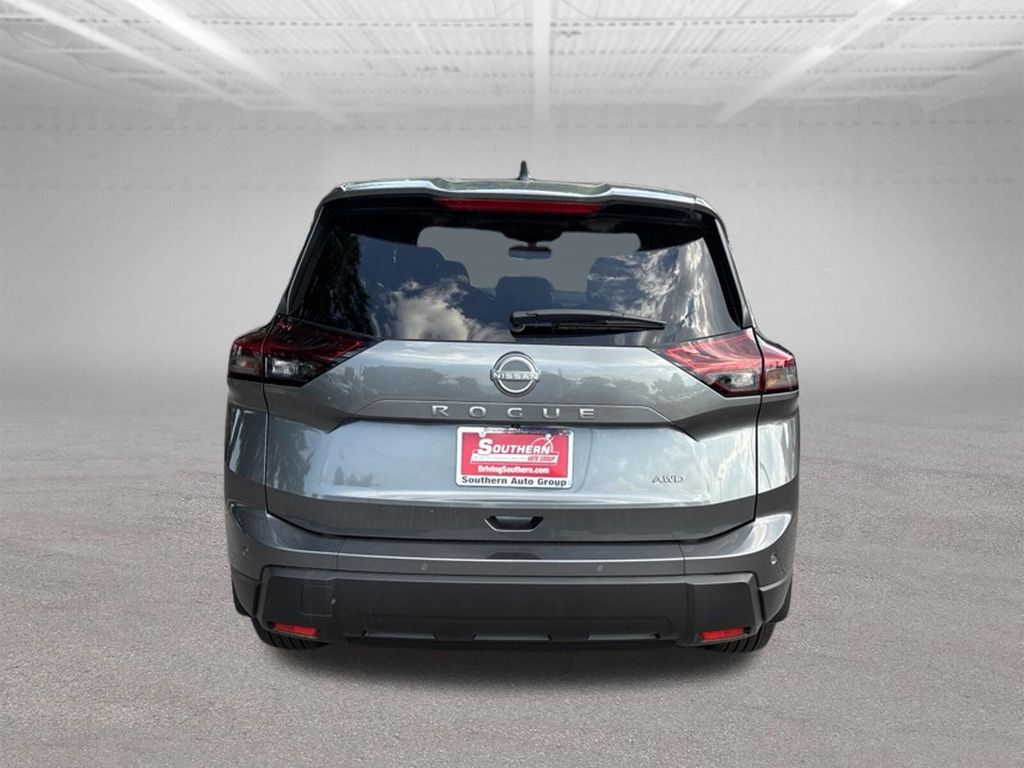 New 2026 Gray Nissan S image 3