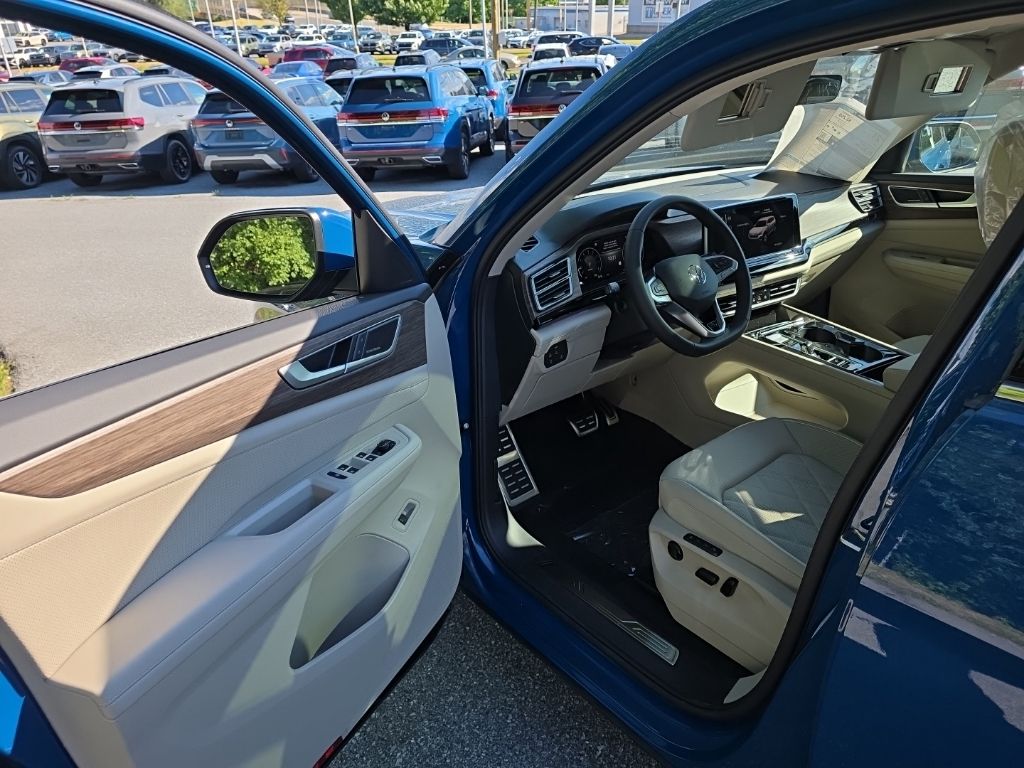 2026 Volkswagen Atlas 2.0T SEL Premium R-Line - 8