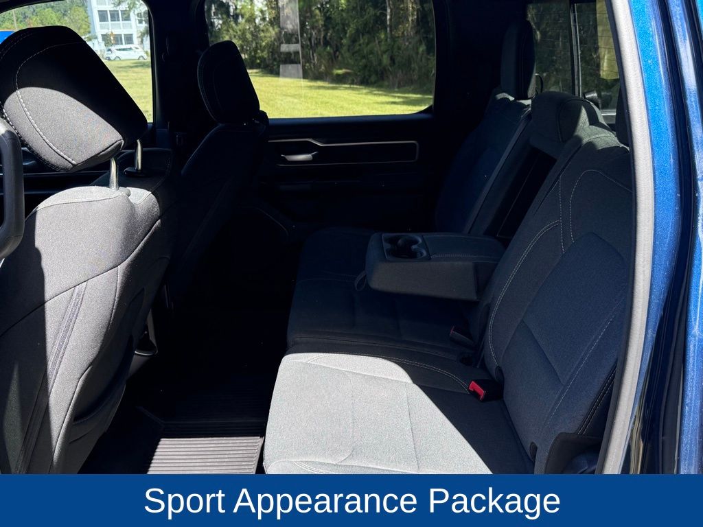 2021 Ram 1500 Big Horn Crew Cab 4x4 5'7" Box