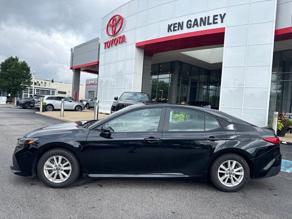 Midnight Black Metallic 2025 Toyota Camry Sedan Front-Wheel Drive Continuously Variable Transmission