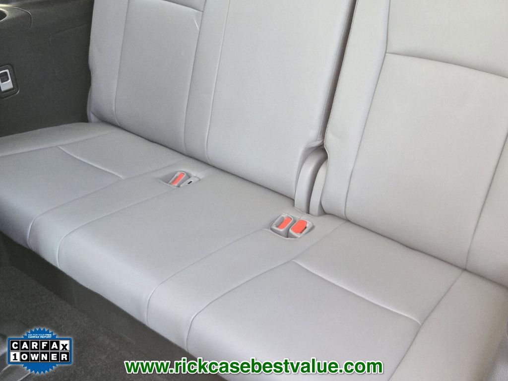 2023 Toyota Highlander - $34,990