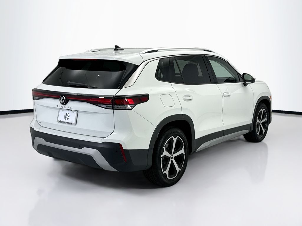 Thumbnail: 2026 Volkswagen Tiguan - 5