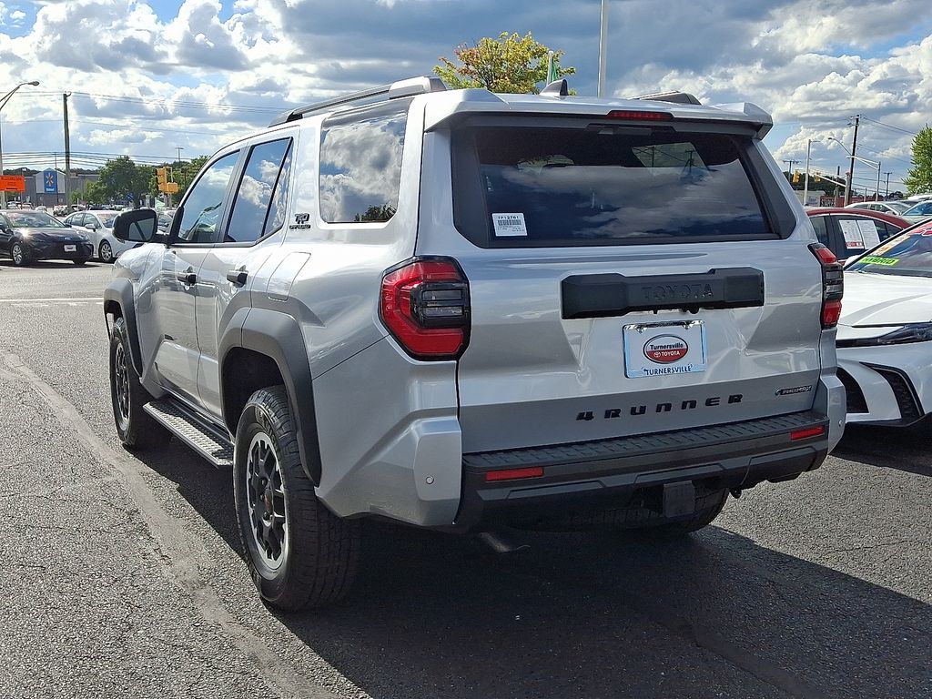 Thumbnail: 2025 Toyota 4Runner - 4