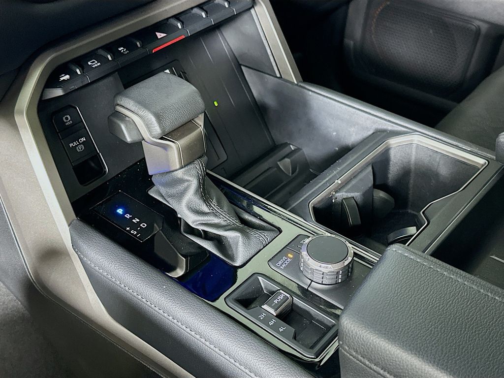 2024 Toyota Tundra Limited 16