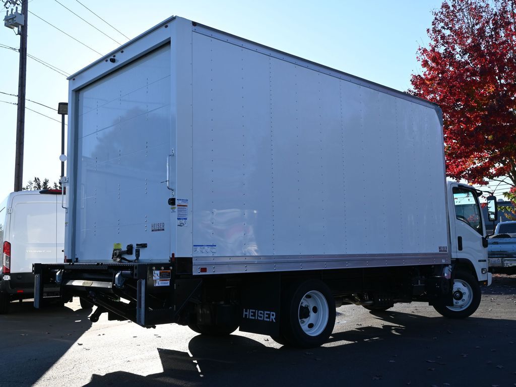 2024 Isuzu NPR HD 