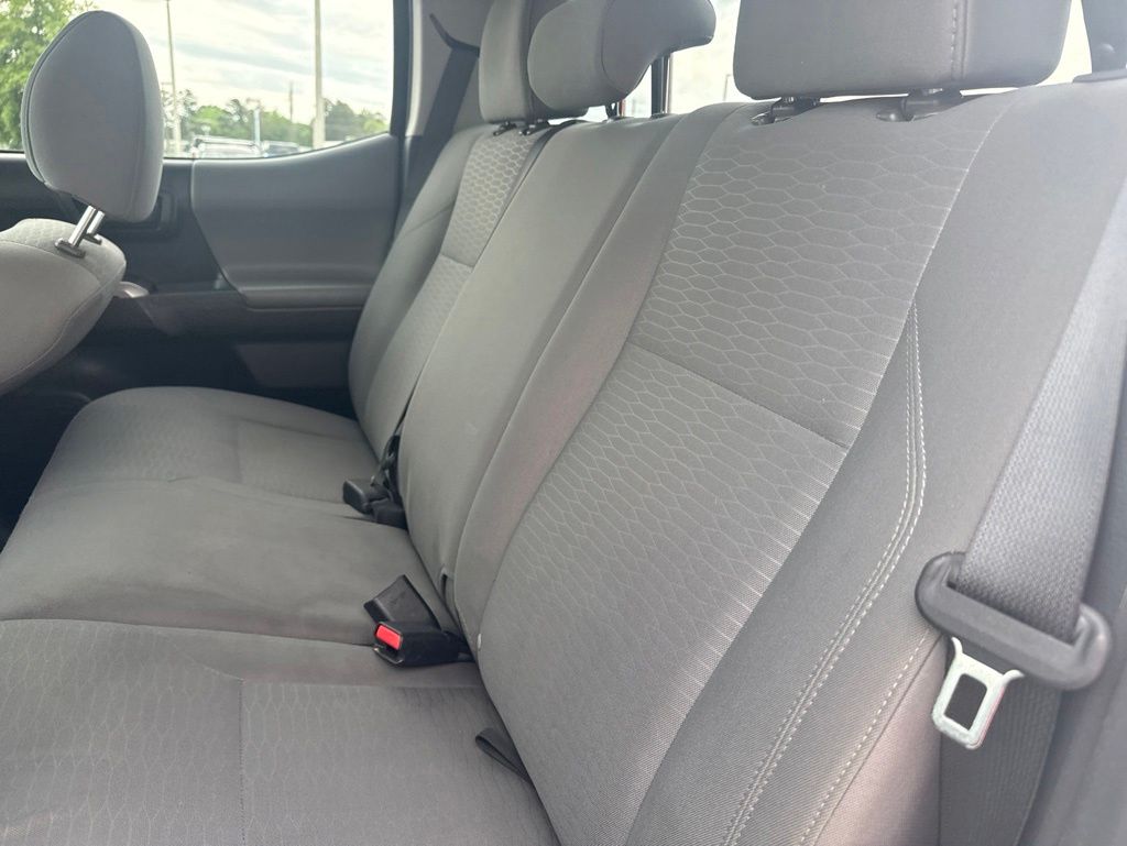 2017 Toyota Tacoma SR5 V6