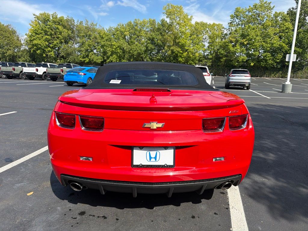 Thumbnail: 2011 Chevrolet Camaro - 4