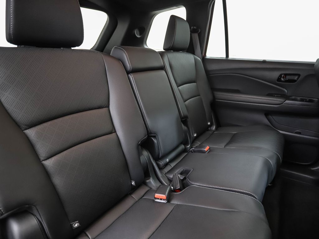 Thumbnail: 2022 Honda Passport - 26