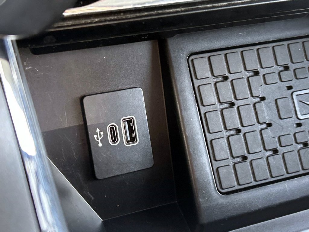 2025 Ford F-150 Lariat Oxford White - Grieco Acura - Image 31