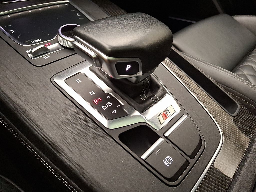 2020 Audi SQ5 Premium Plus 16