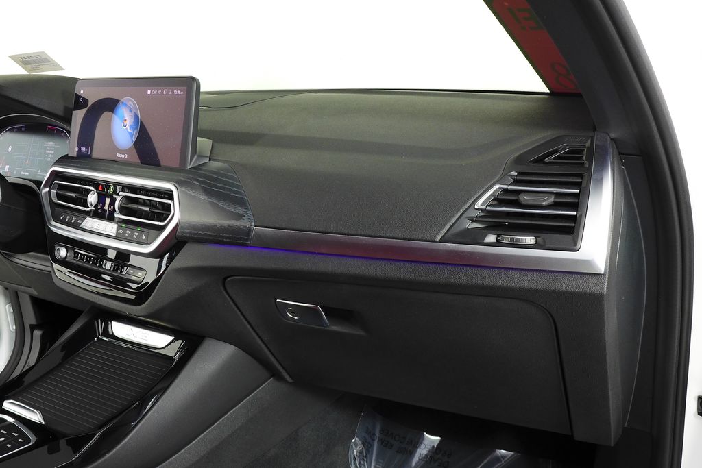 Thumbnail: 2023 BMW X3 - 14