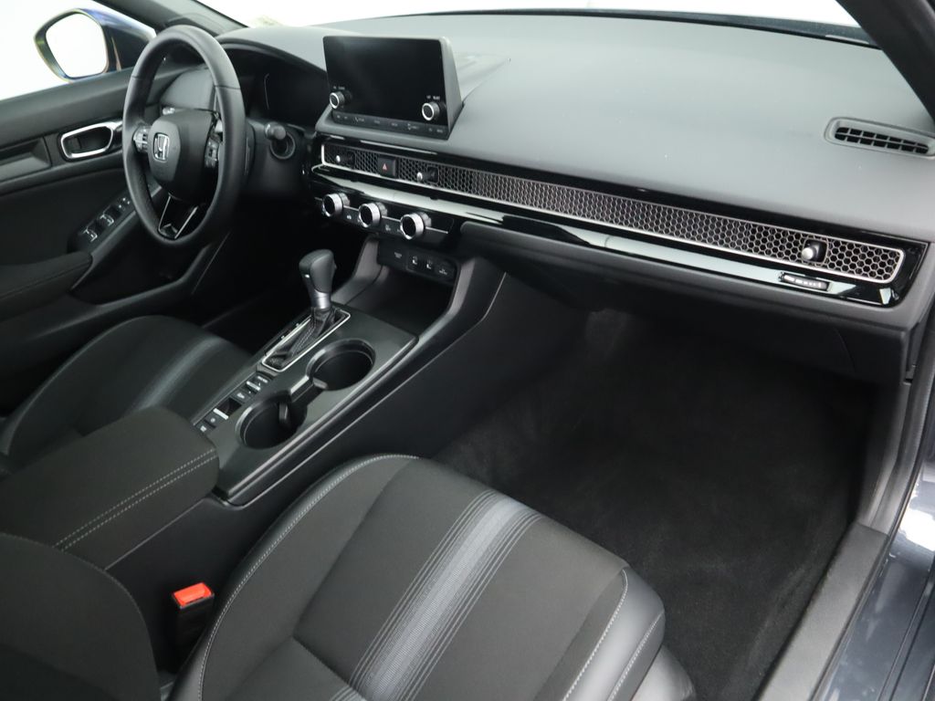 2025 Honda Civic Sport 17
