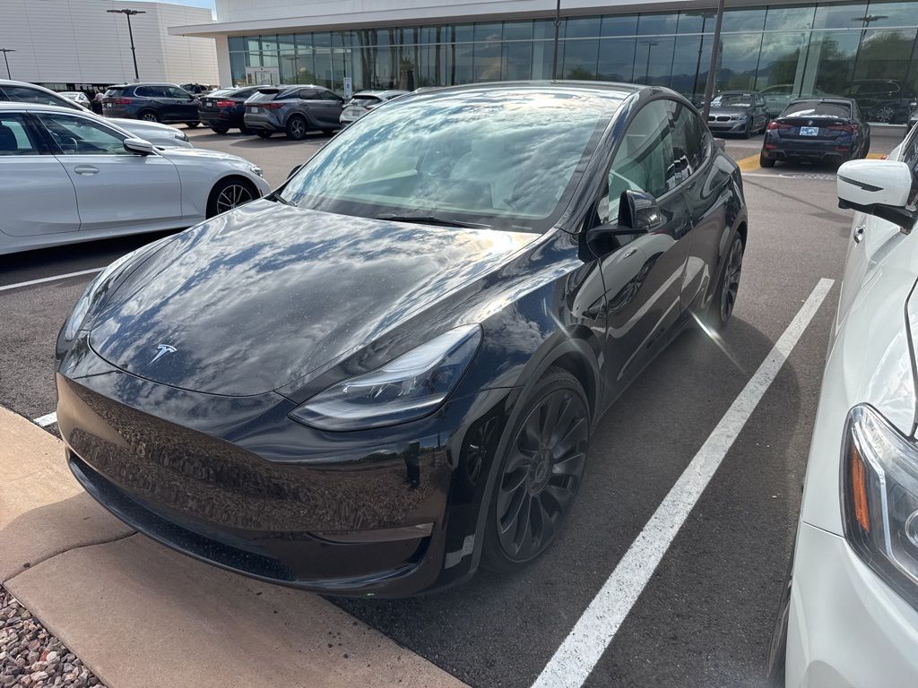 Thumbnail: 2023 Tesla Model Y - 3