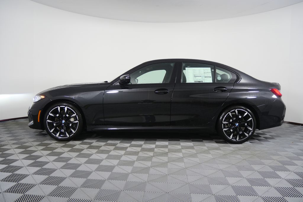 Thumbnail: 2026 BMW 3 Series - 6