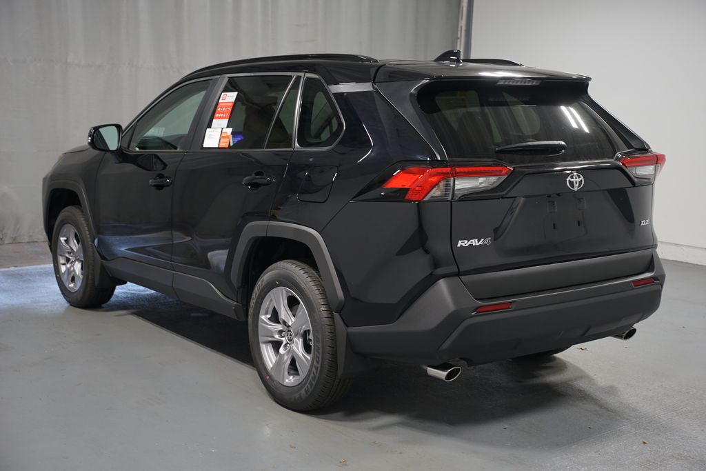 Thumbnail: 2025 Toyota RAV4 - 6