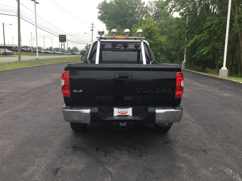 2016 Toyota Tundra SR5 4