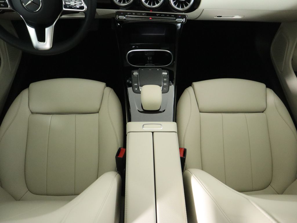 Thumbnail: 2023 Mercedes-Benz CLA - 16