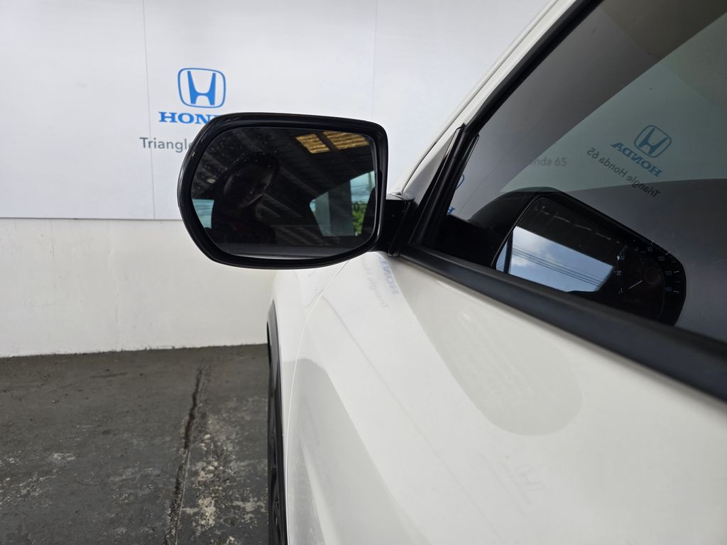 Thumbnail: 2022 Honda HR-V - 27