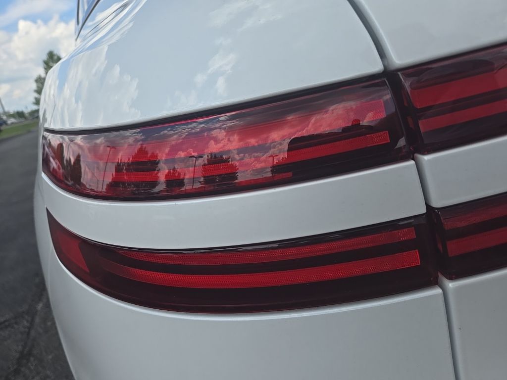 Thumbnail: 2026 Genesis GV70 - 10