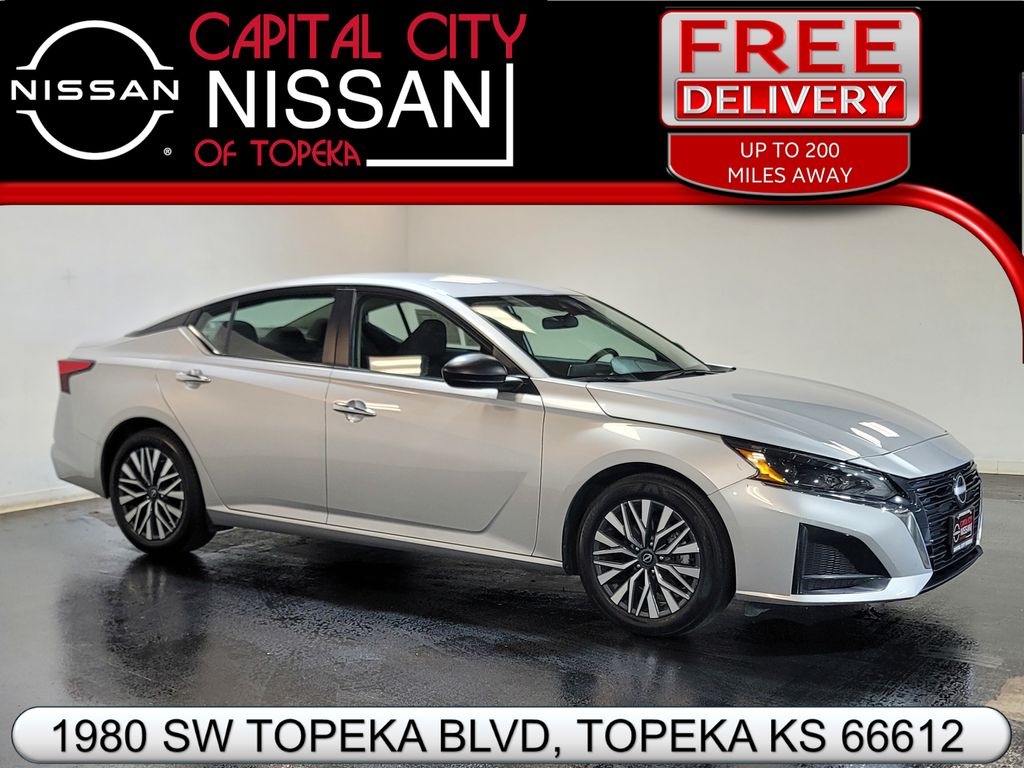 2024 Nissan Altima 2.5 SV FWD