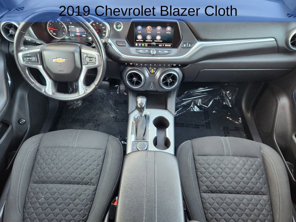 2019 Chevrolet Blazer Base 24