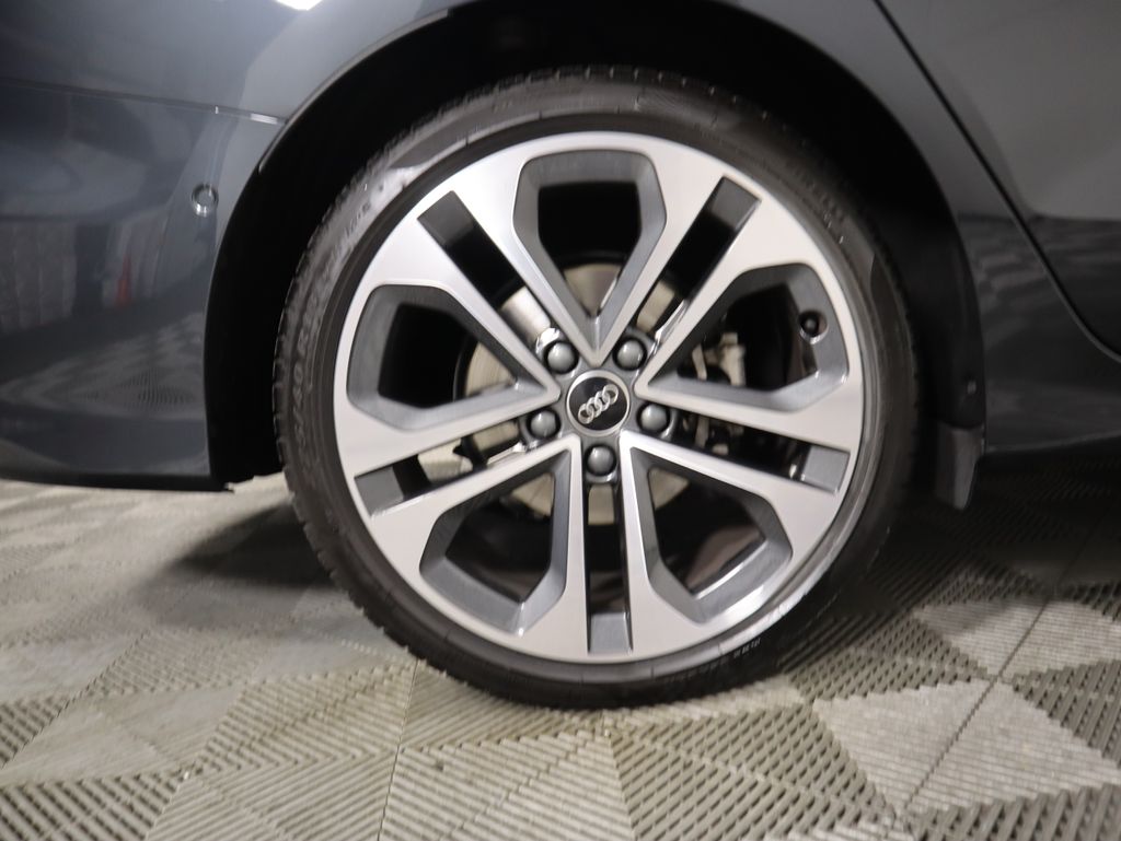 Thumbnail: 2025 Audi A3 - 32