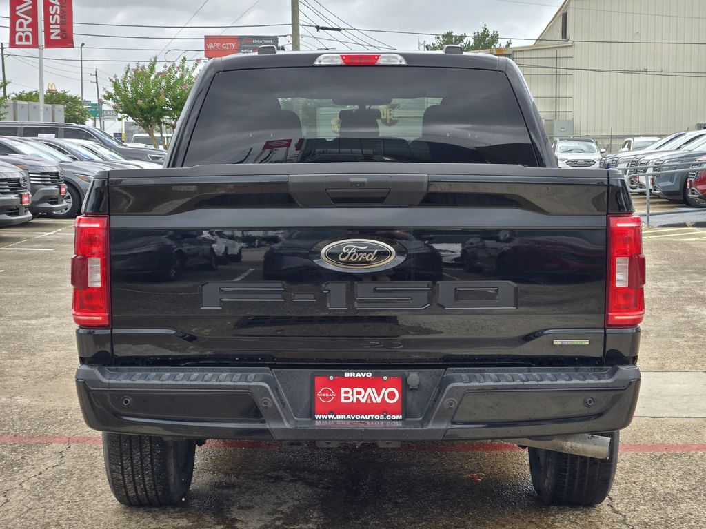 2022 Ford F-150 XL - 4