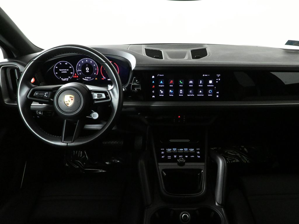 Thumbnail: 2024 Porsche Cayenne - 16
